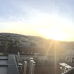 Feel Different * Budapest