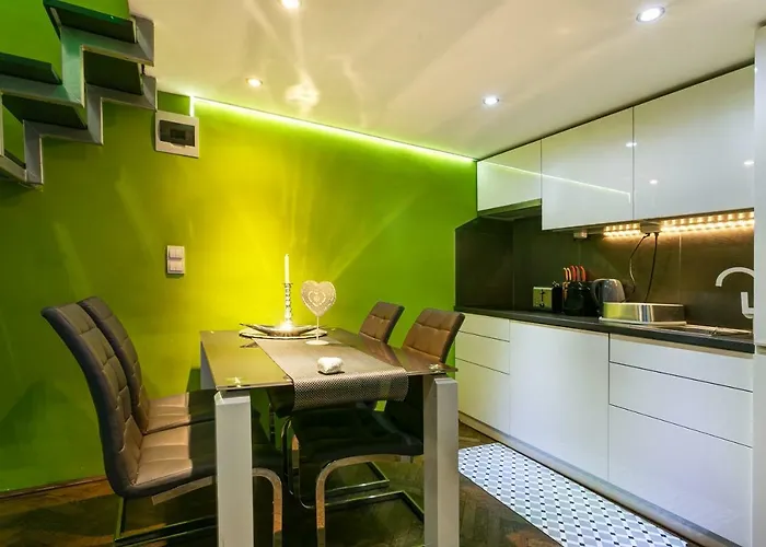 Feel Different Apartament