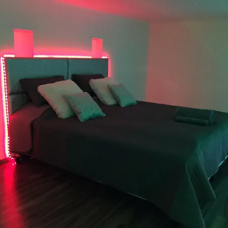 Feel Different Будапешт