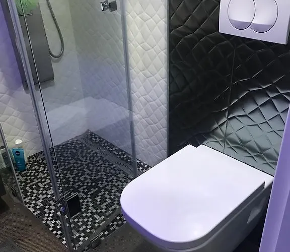 公寓 不同凡想公寓 *